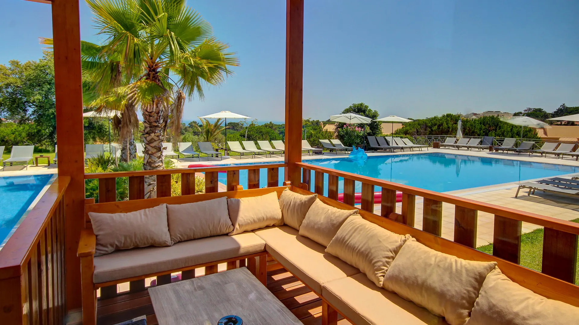 Pinheiros Da Balaia Villas Albufeira Resort
