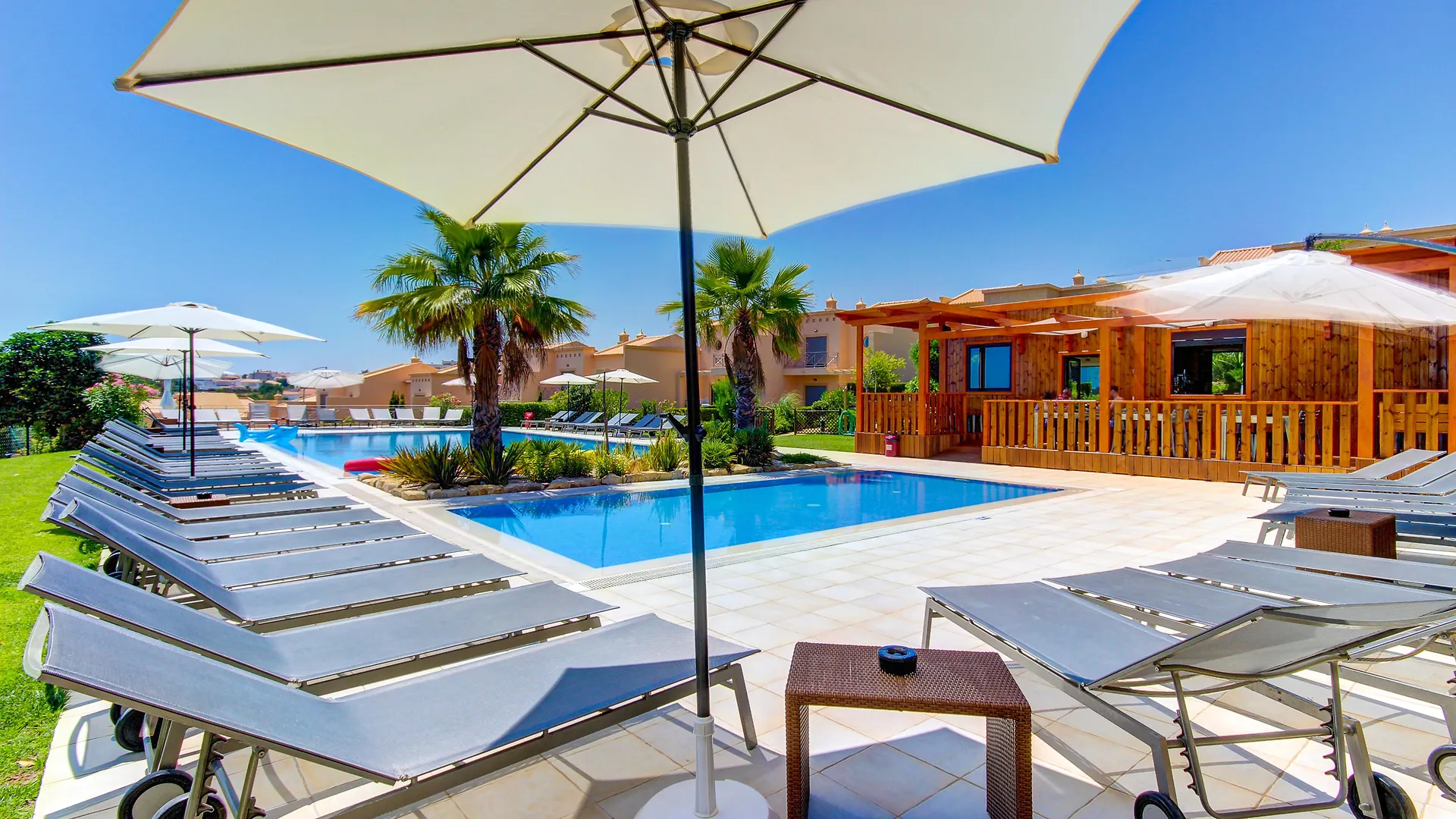 Pinheiros Da Balaia Villas Albufeira Resort